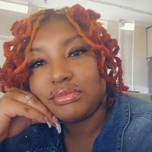 Meet your Posher, MissShay💅😍🛍